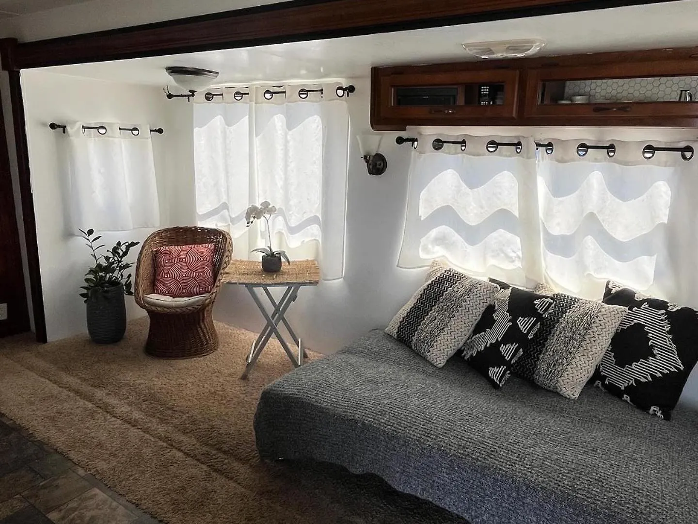 Villa Ymar Rv 라하스